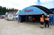 DSC09396.jpg