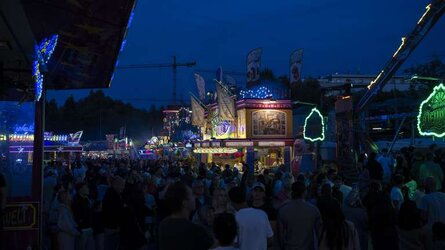 43473681-fulda-feiert-wieder-schuetzenfest-eindruecke-vom-eroeffnungsabend-3n70.jpg 43473681-fulda-feiert-wieder-schuetzenfest-eindruecke-vom-eroeffnungsabend-3n70.jpg