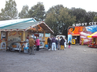 05 GHOST CITY Botschen-Weiss Kirmes in Kranenburg-Nütterden 2014.jpg
