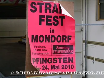 ai648.photobucket.com_albums_uu201_Kirmespaparazzo_Mondorf_sash2010mondorfaufbau1.webp