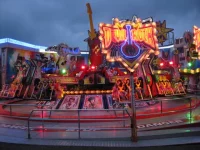 ai661.photobucket.com_albums_uu337_Dominik451981_2010_Herford_Osterkirmes030.webp