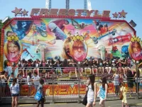 ai820.photobucket.com_albums_zz122_borisjaeggi_Zuerichfescht_K640_024.webp