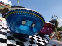 ai182.photobucket.com_albums_x168_Reyzer666_Crange_20Spielzeit_1408_DSCI1171.webp