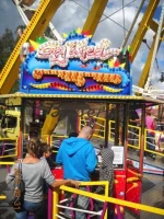 ai820.photobucket.com_albums_zz122_borisjaeggi_Kirmes_20Schweiz_20Diverse_K640_277.webp