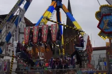 ai182.photobucket.com_albums_x168_Reyzer666_Kirmes_202011_CityKirmesHerne_IMGP3907.webp