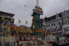 ai182.photobucket.com_albums_x168_Reyzer666_Kirmes_202011_CityKirmesHerne_IMGP3959.jpg