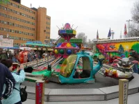 ai54.tinypic.com_119m33s.webp