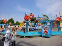 ai6.photobucket.com_albums_y235_Kermisfoto_Kermisfoto_202_DSC00722.webp