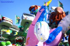 awww.sh_kirmes.de_Foto_albums_Itzehoe_20Fr_FChjahrsmarkt_202011_20verkleinert_k_IMG_5972.JPG