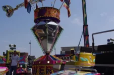 ai182.photobucket.com_albums_x168_Reyzer666_Kirmes_202011_VenloTegelen_IMGP5999.jpg