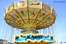 awww.sh_kirmes.de_Foto_albums_Hannover_20Fr_FChlingsfest_202011_20verkleinert_k_IMG_6239.JPG