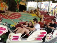 ai6.photobucket.com_albums_y235_Kermisfoto_Kermisfoto_202_DSC00665.webp