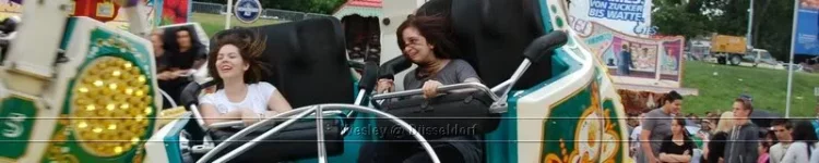 ai1188.photobucket.com_albums_z418_kermis2011_Dusseldorf_20draai_DSC_0140.webp