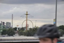 ai531.photobucket.com_albums_dd352_TheMikka123_Rheinkirmes_202011__DSC1242.webp