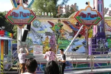 ai51.tinypic.com_5127fr.webp