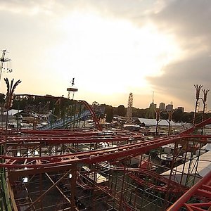 Wilde Maus XXL - Eberhard (Walkthrough&Onride) Video Schützenfest Hannover 2015 - YouTube