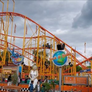 Achterbahn "Rock & Roller Coaster" - Vorlop @ Frankfurter Herbst-Dippemess 2022 (Offride)